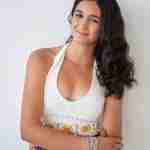 What to Ask Your Senior Photographer Before Booking – senior girl studio photos – award-winning Chicago senior photographer Shalimar B. Photography.