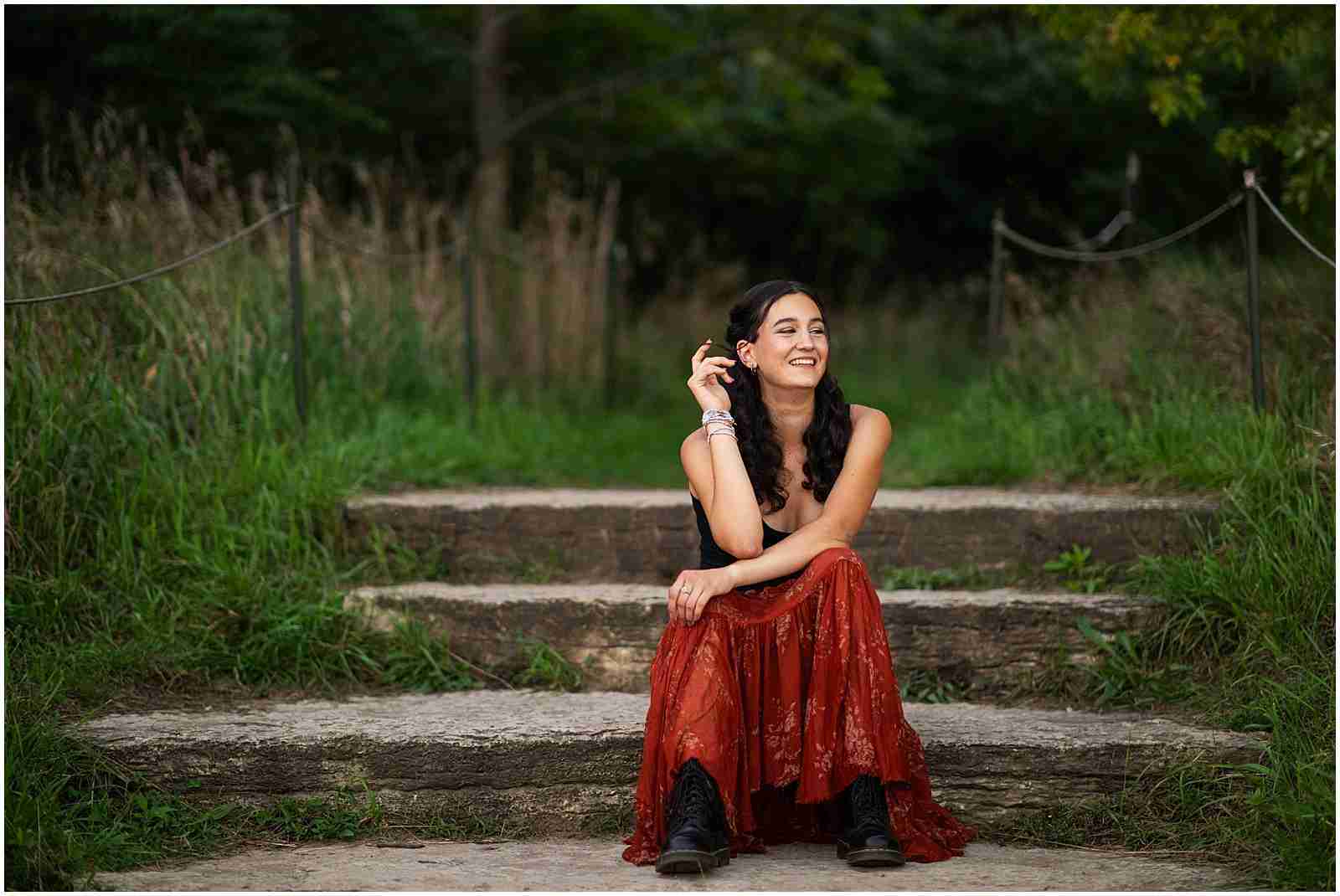Hair and makeup tips for your senior portraits in Chicago with Shalimar B. Photography with award-winning Chicago senior photographer Shalimar B. Photography.