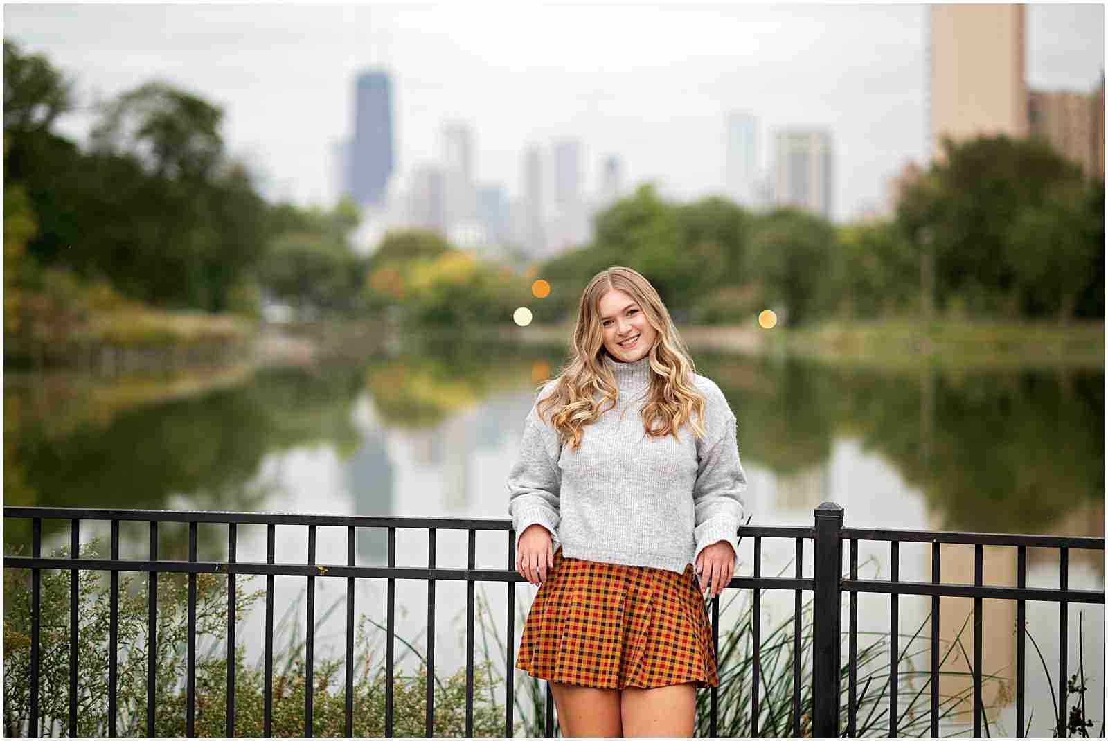 Four things to bring to your senior portrait session in Chicago with Shalimar B. Photography with award-winning Chicago senior photographer Shalimar B. Photography.