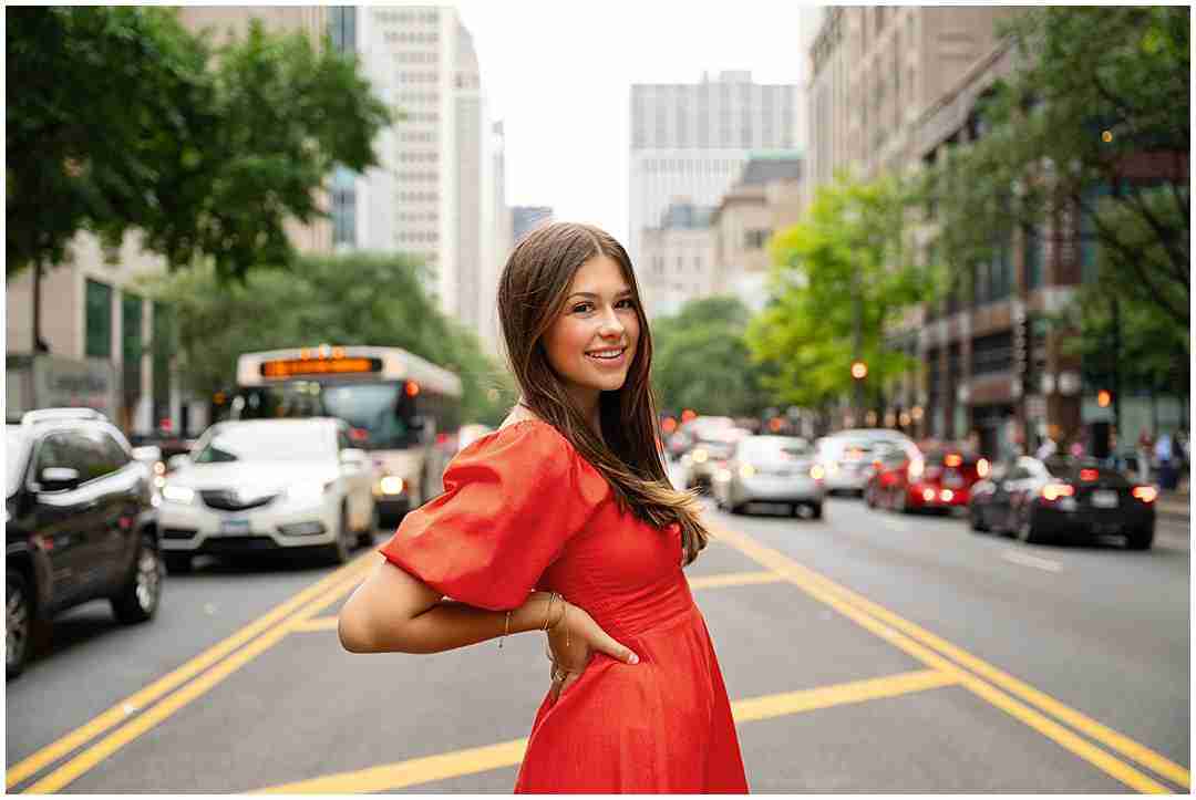 4 Tips To Elevate Your Outfits for Your Senior Photos in Chicago with Shalimar B. Photography with award-winning Chicago senior photographer Shalimar B. Photography.