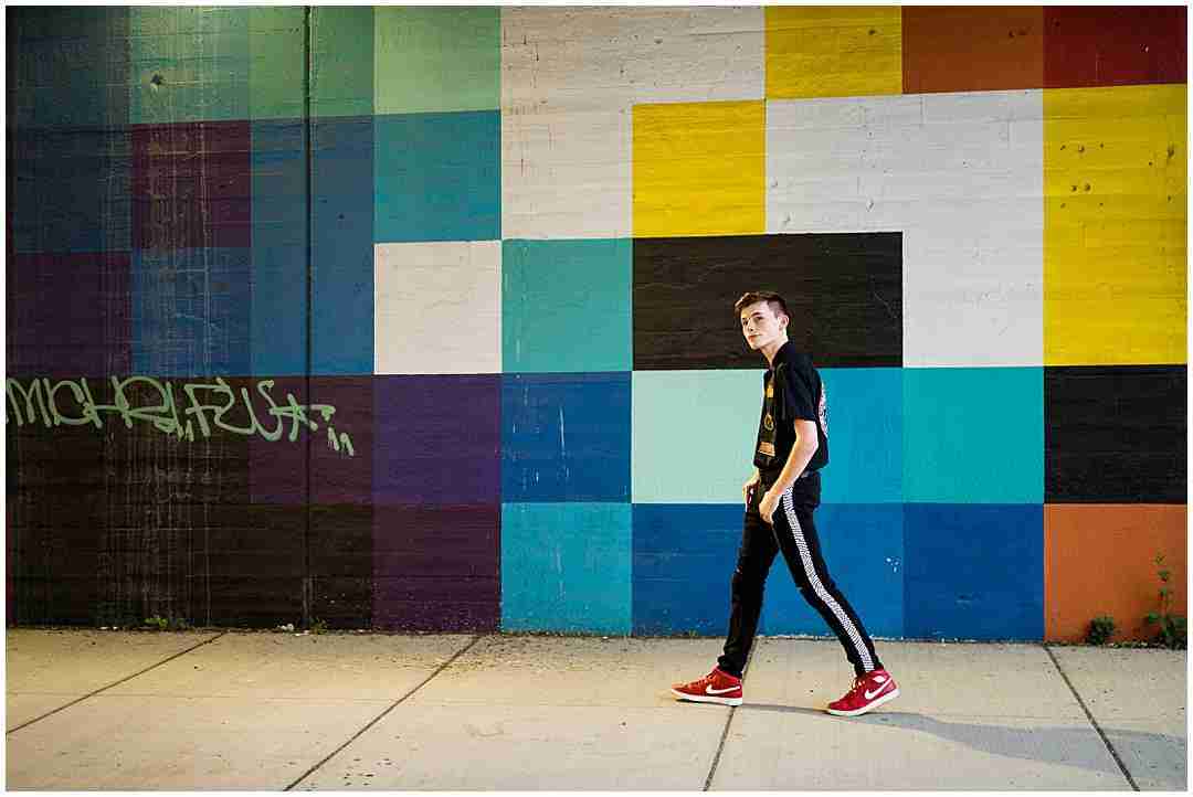 What happens if it rains or there's bad weather at my senior session with Shalimar B. Photography with award-winning Chicago senior photographer Shalimar B. Photography.