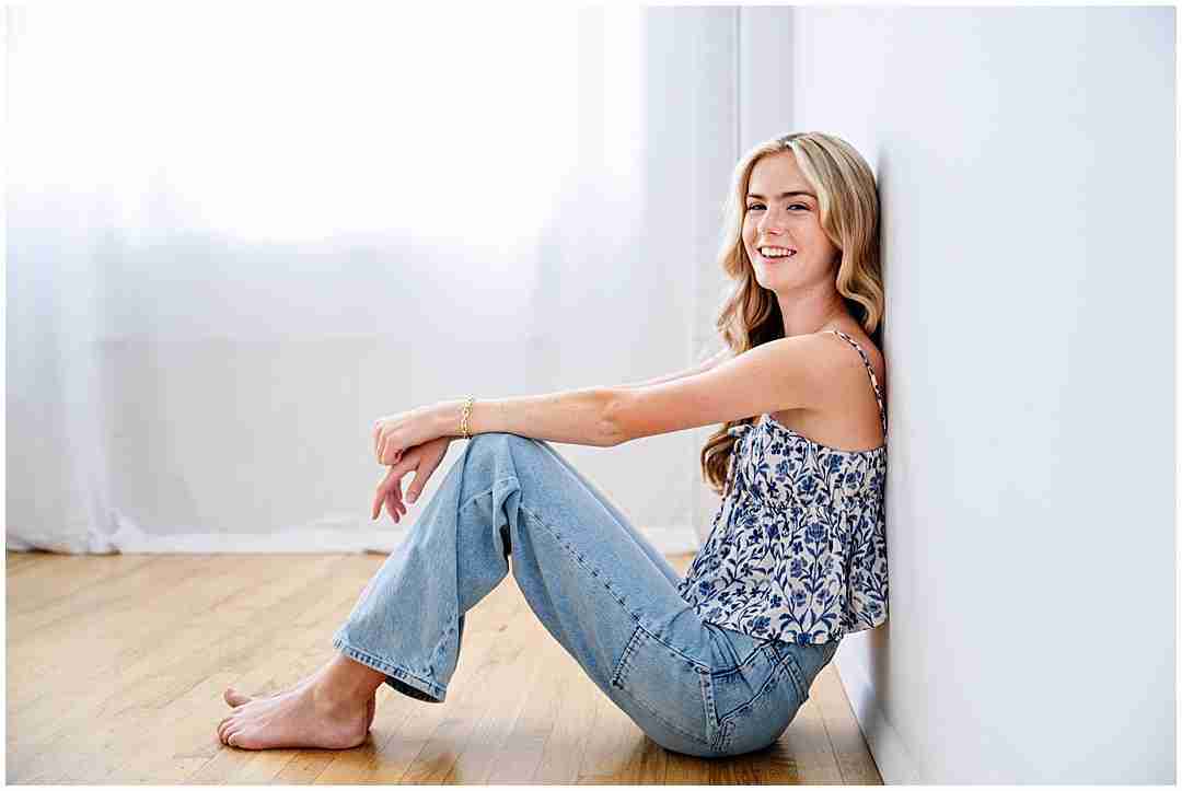 Do you really need professional hair & makeup for your senior photos? Shalimar B. Photography is an award-winning Chicago senior photographer.