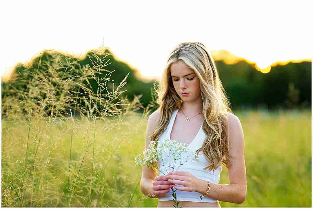 How editing impacts your senior photo experience with Shalimar B. Photography with award-winning Chicago senior photographer Shalimar B. Photography.