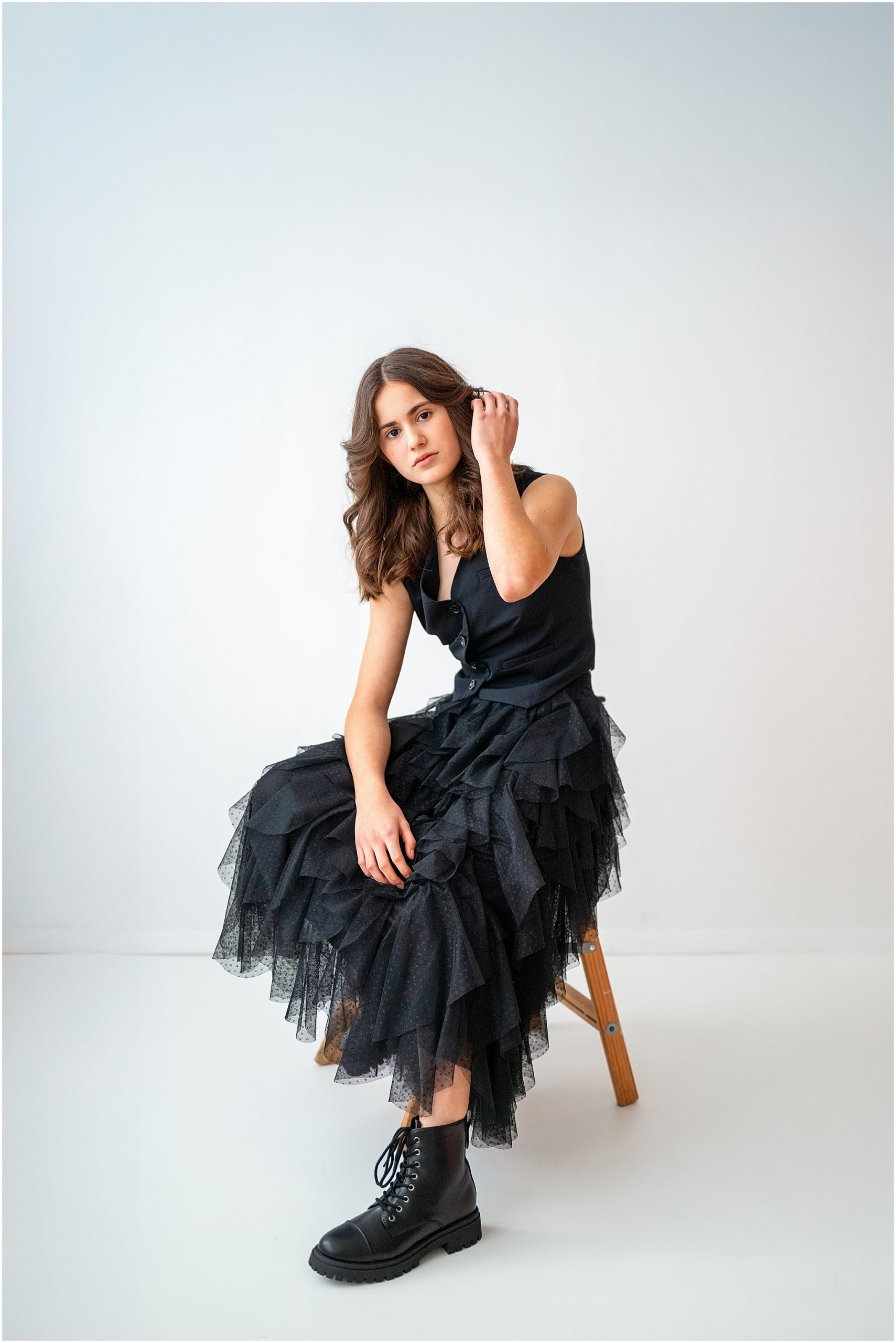 Introducing tween sessions at the studio with award-winning Chicago senior photographer Shalimar B. Photography.