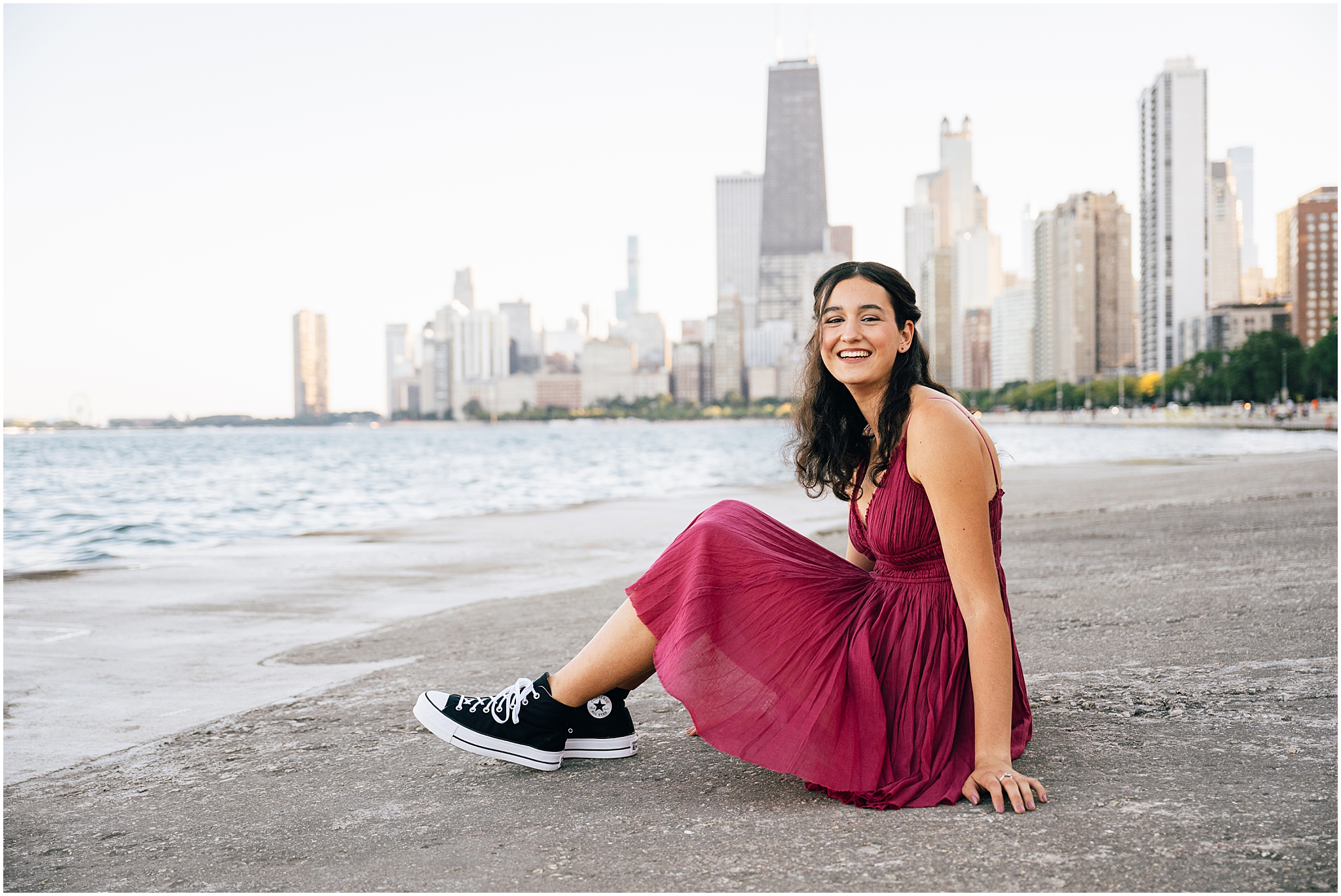 How I make your senior photo experience stand out with senior photos by the award-winning Chicago senior photographer Shalimar B. Photography.