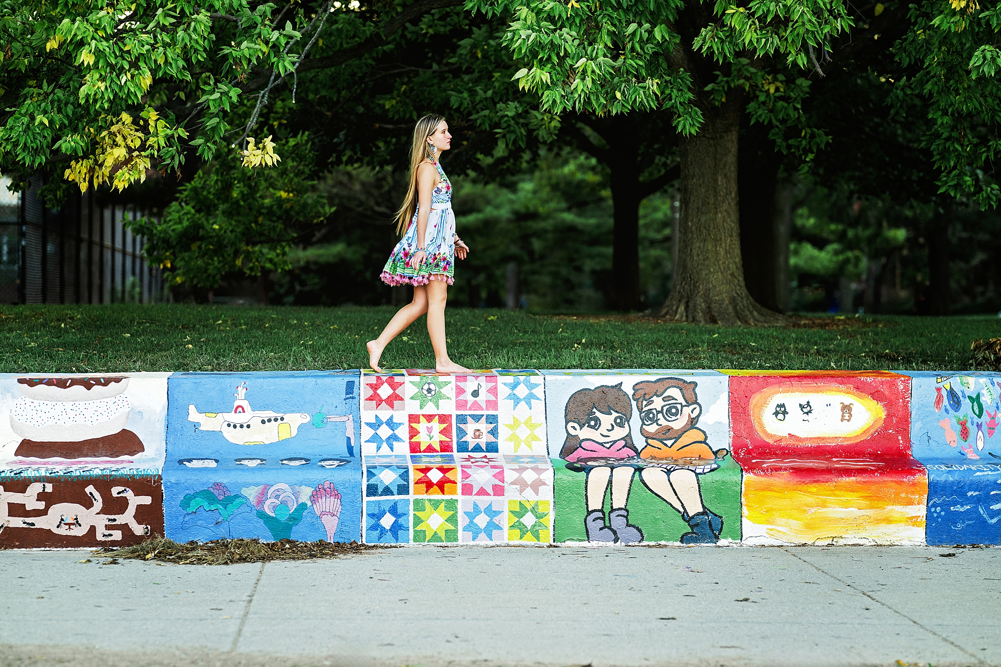 The best Chicago locations for senior photos in every season with award-winning Chicago senior photographer Shalimar B. Photography.