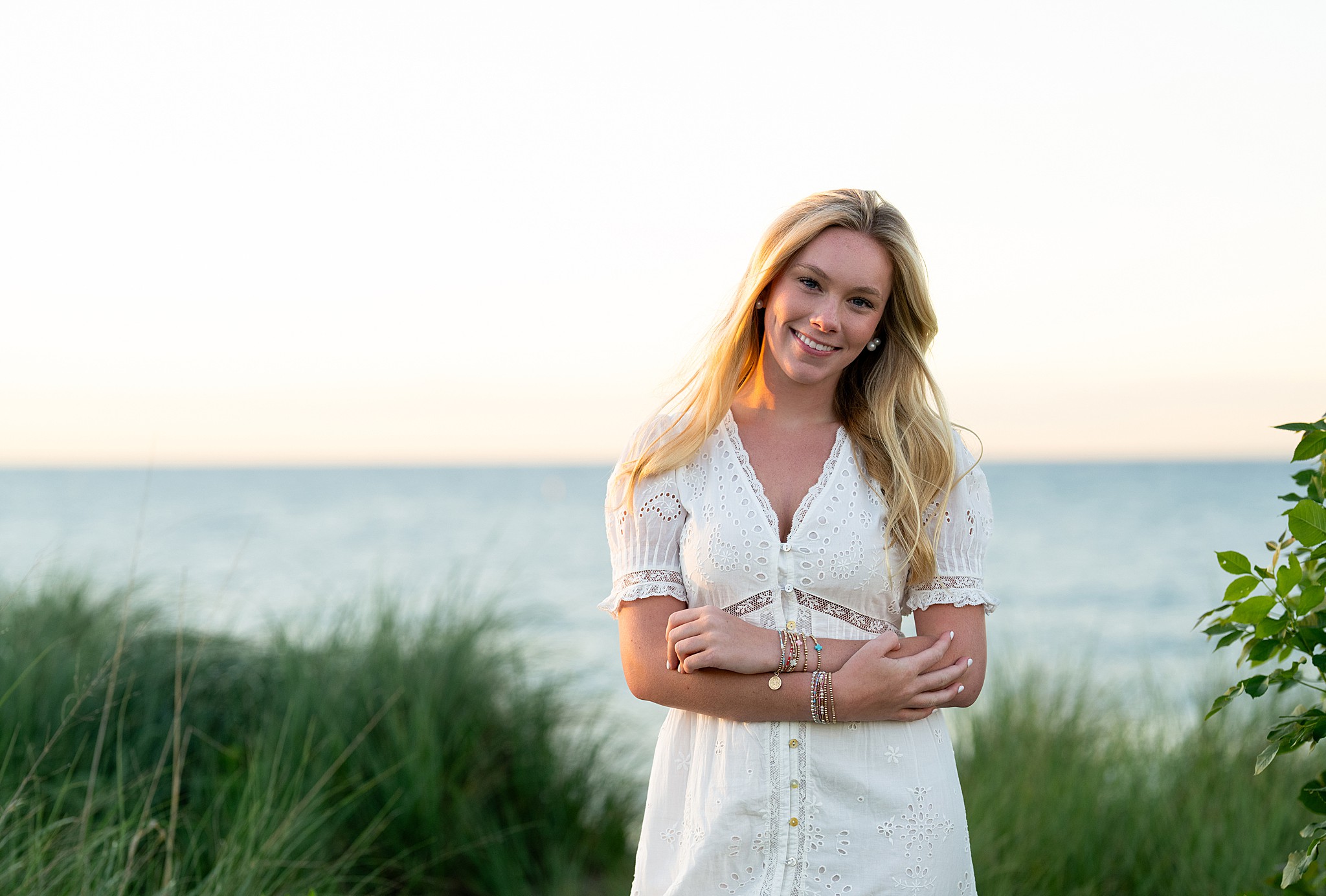 How to make your Chicago senior photos feel unique to you with award-winning senior photographer Shalimar B. Photography.